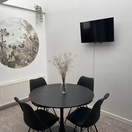 Namur Bnb Апартаменты