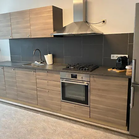 Namur Bnb דירה *